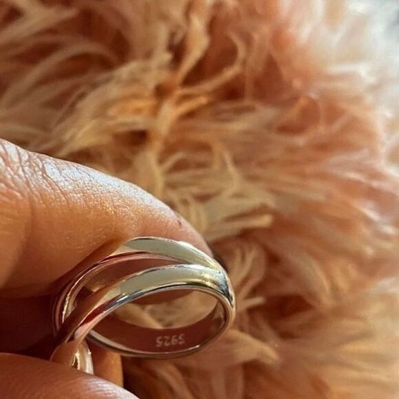 The Whitney Silver 925 adjustable modern statement ring - Picture 9 of 12